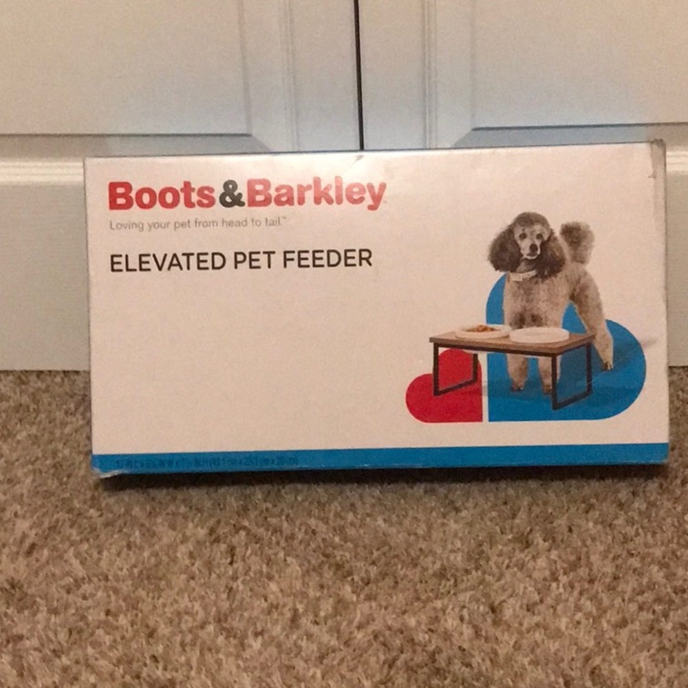 Boots & Barkley Elevated Pet Feeder
